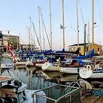 Harbour Sleep Μοτέλ Neksø