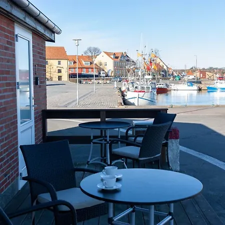 Harbour Sleep Neksø