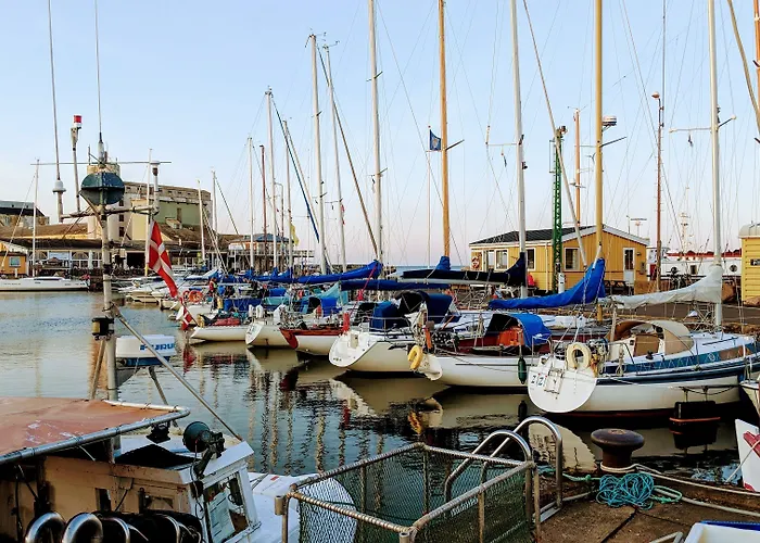 Harbour Sleep Motel Neksø